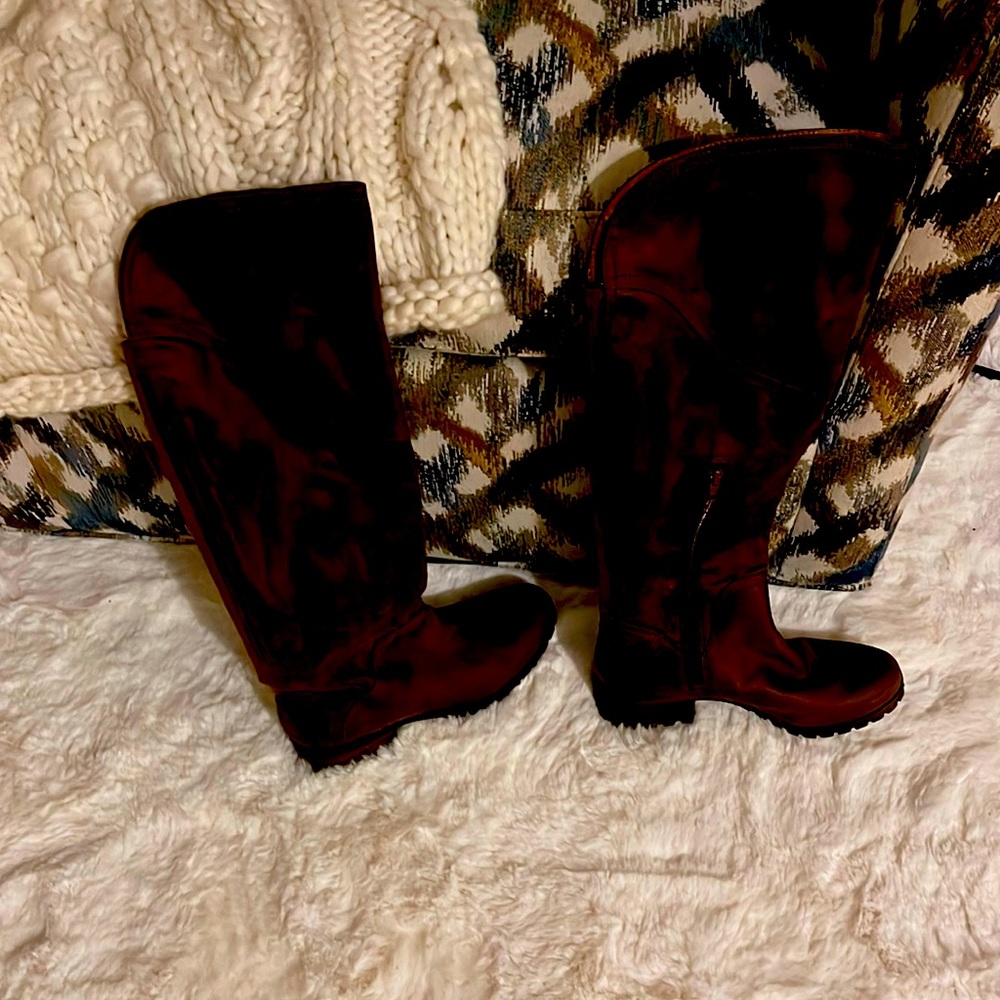 Lucky brand Leather boots never worn